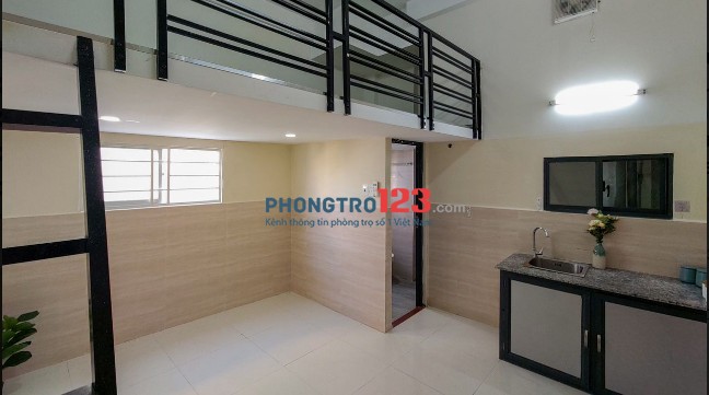 Duplex ngay trung tâm quận 7- giá rẻ cho sinh viên