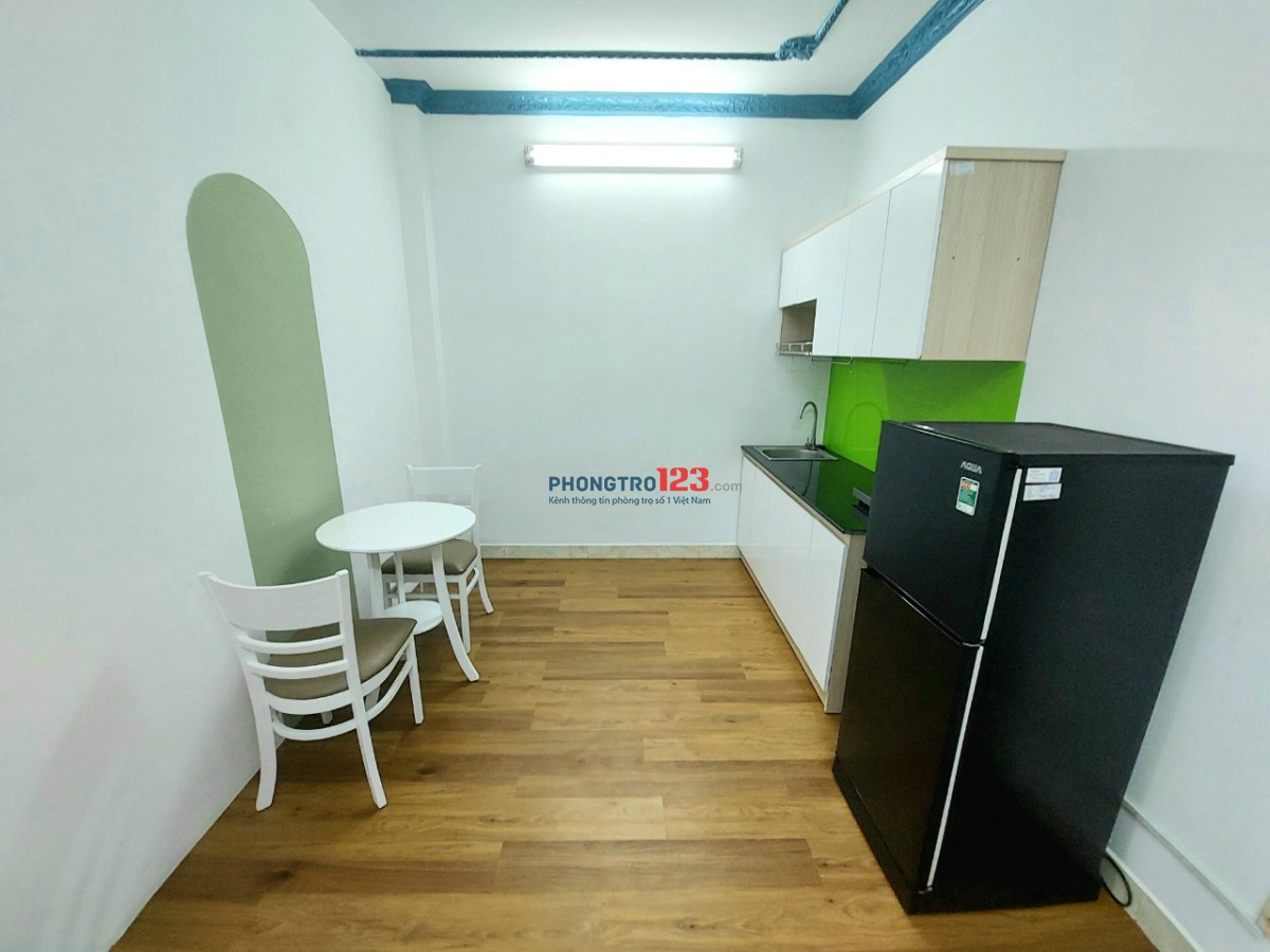 Căn hộ 1PN tách bếp riêng Nội Thất ban công 38m2 gần Sân Bay Công Viên Gia Định