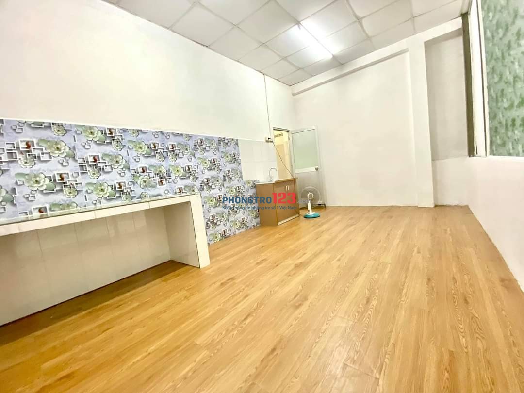 Phòng trọ Bình Thạnh (gần trường Hutech, Ngoại Thương,GTVT...)