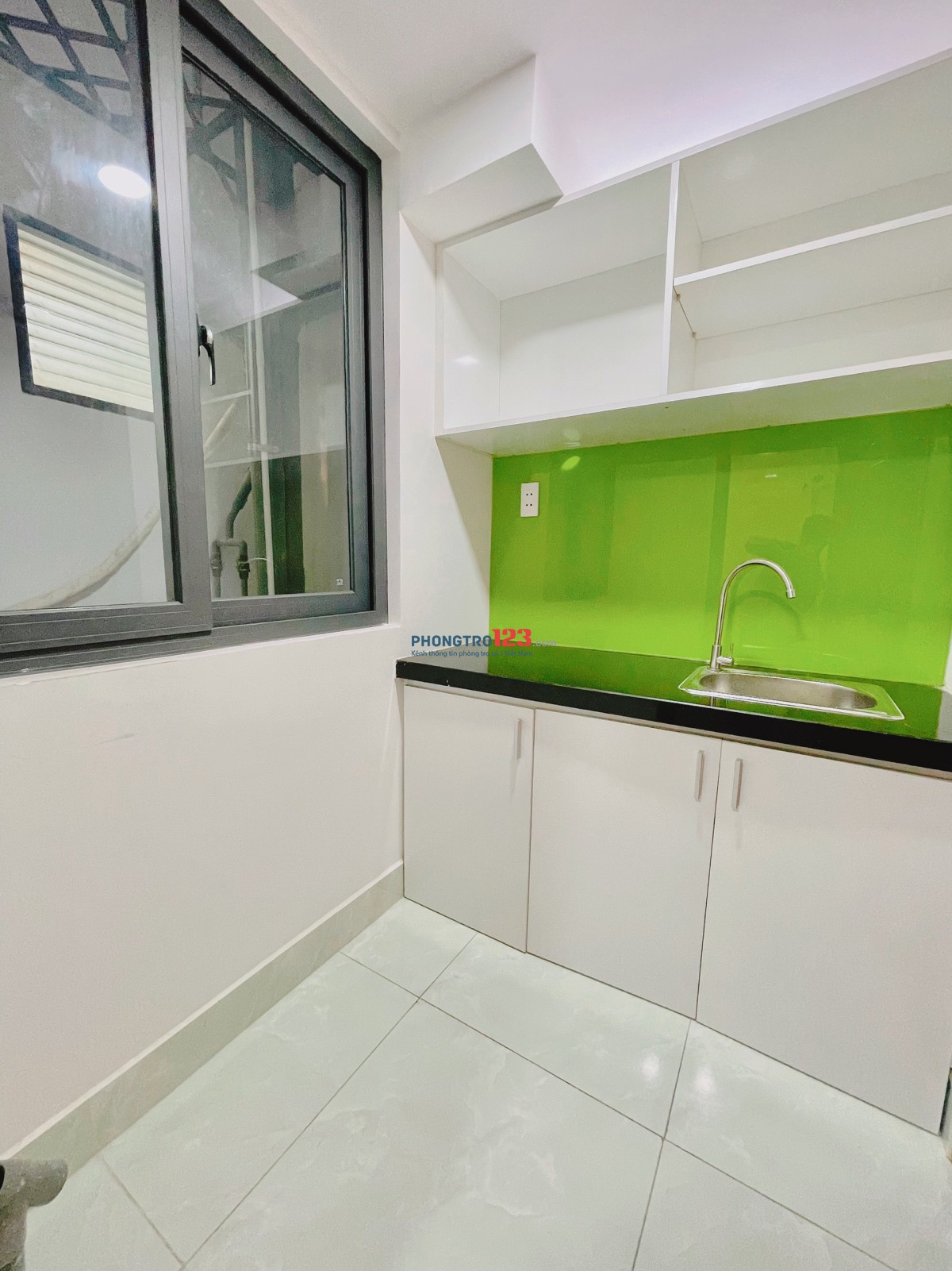 Bếp riêng với phòng ngủ full nội thất Nhất Chi Mai