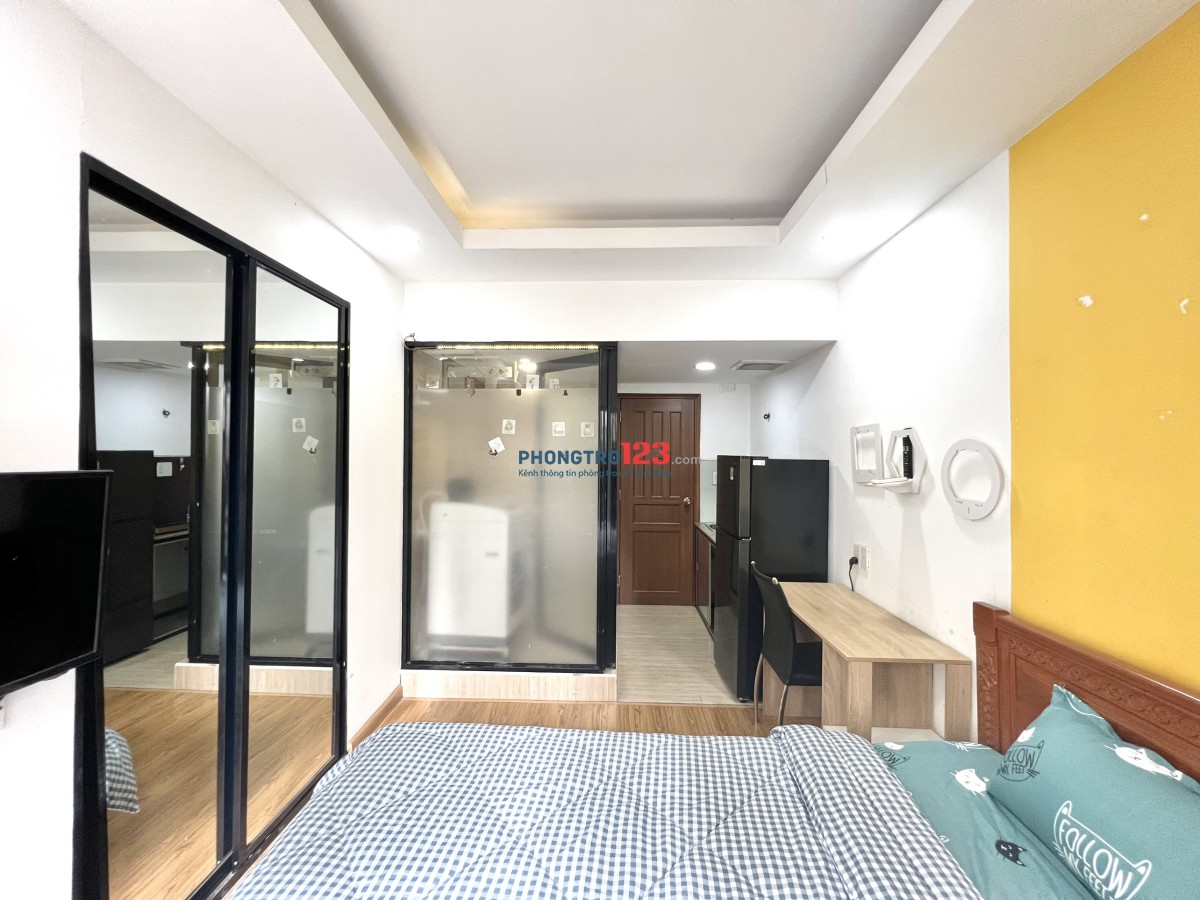 CĂN HỘ CAO CẤP FULL NỘI THẤT, BAN CÔNG - MÁY GIẶT RIÊNG TẠI P4 TRẦN PHÚ - GIÁ CỰC HẤP DẪN