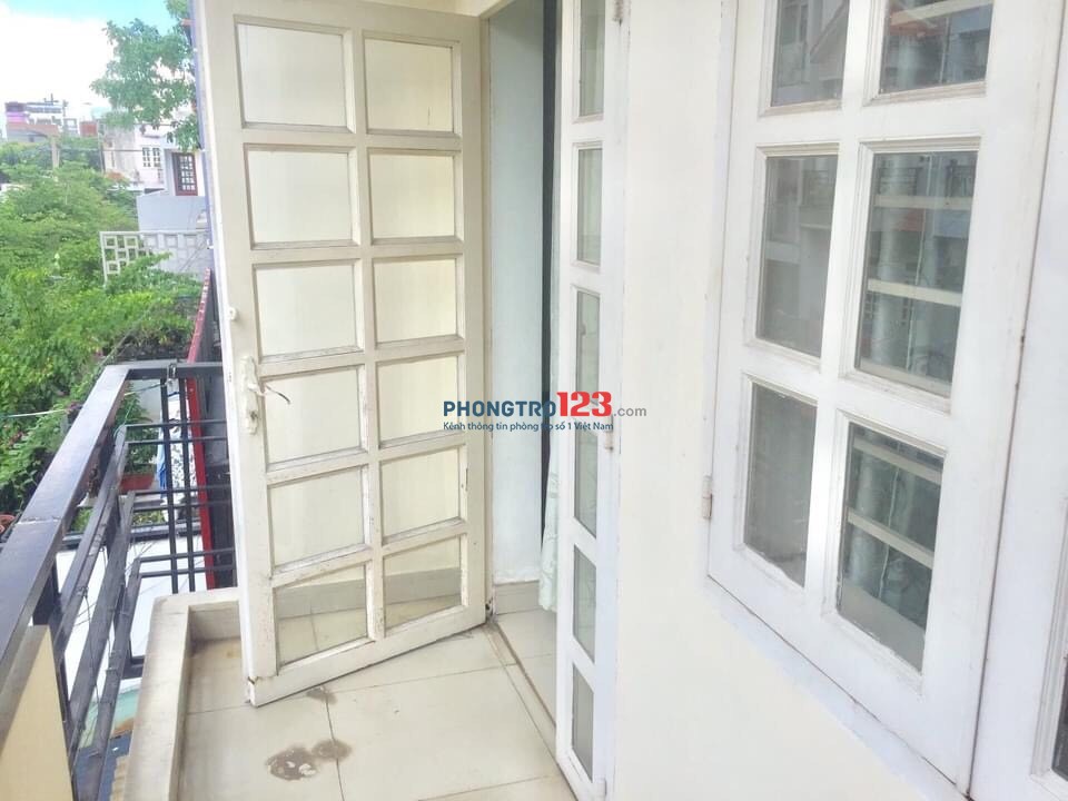 Phòng ban công Full nội thất 965 Quang Trung, giá 3tr5
