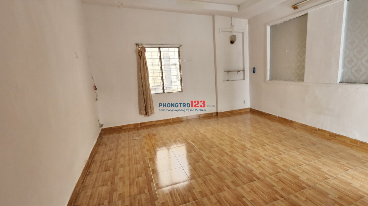 Phòng trọ DT 25m2 - Giá rẻ Q. Bình Thạnh