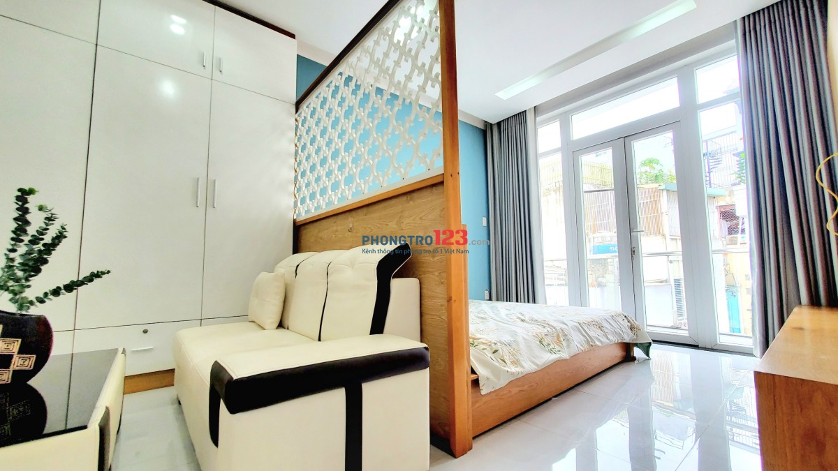 Căn Hộ 2 PN Ban Công Full Nội Thất Mới 100% Ngay Cầu Lê Văn Sỹ