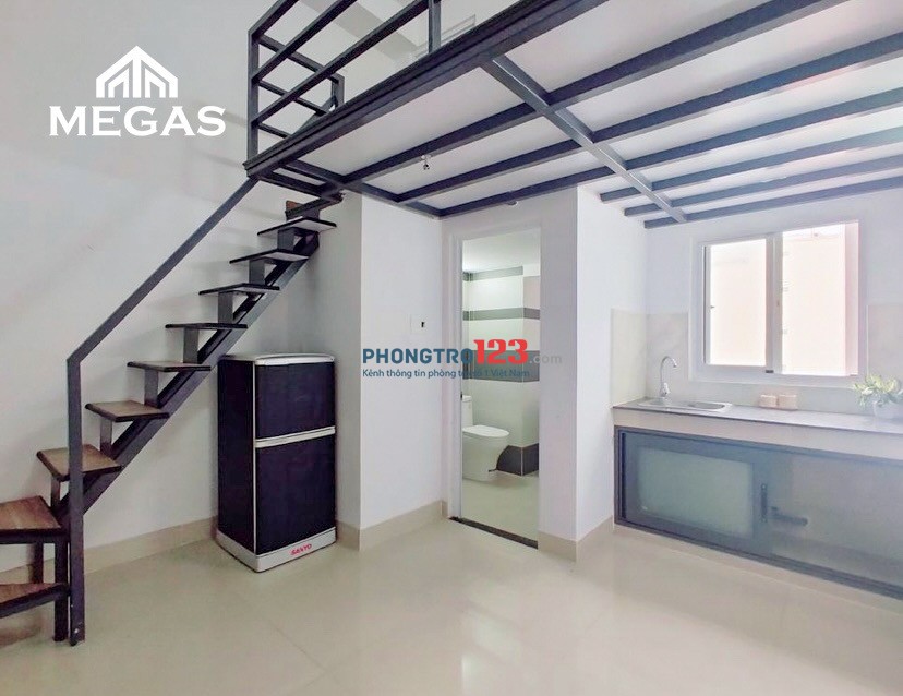 Siêu phẩm DUPLEX - cửa sổ đón gió- giá rẻ - giờ giấc tự do