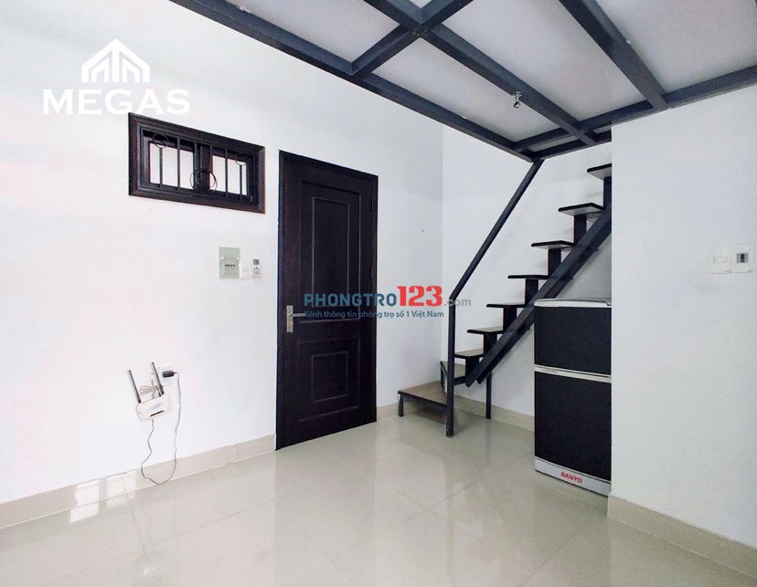 Siêu phẩm DUPLEX - cửa sổ đón gió- giá rẻ - giờ giấc tự do