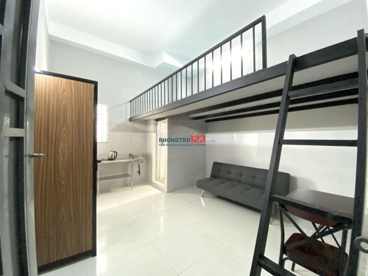 Phòng trọ duplex 35m2 tiện duy chuyển ra sân bay Trung Tâm Quận 1