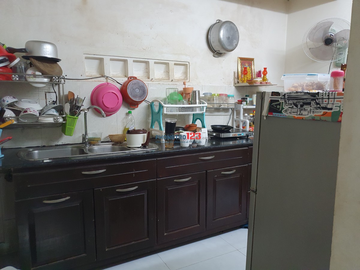 Nhà nguyên căn cho thuê ,full nội thất, gần chợ