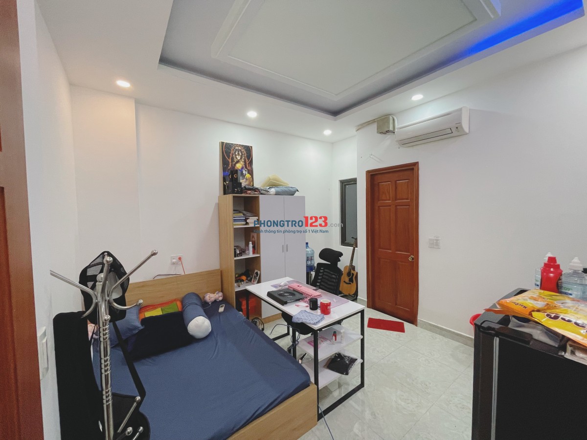 CHDV full nội thất đối diện ETOWN CH