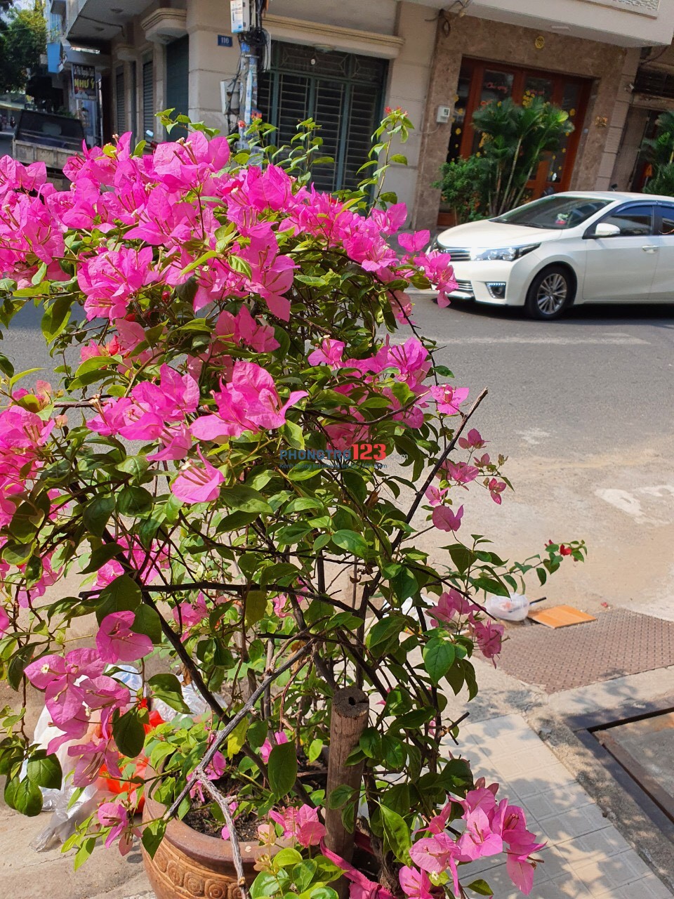 Mặt bằng mặt tiền Bàu Cát 1 kinh doanh đa ngành nghề