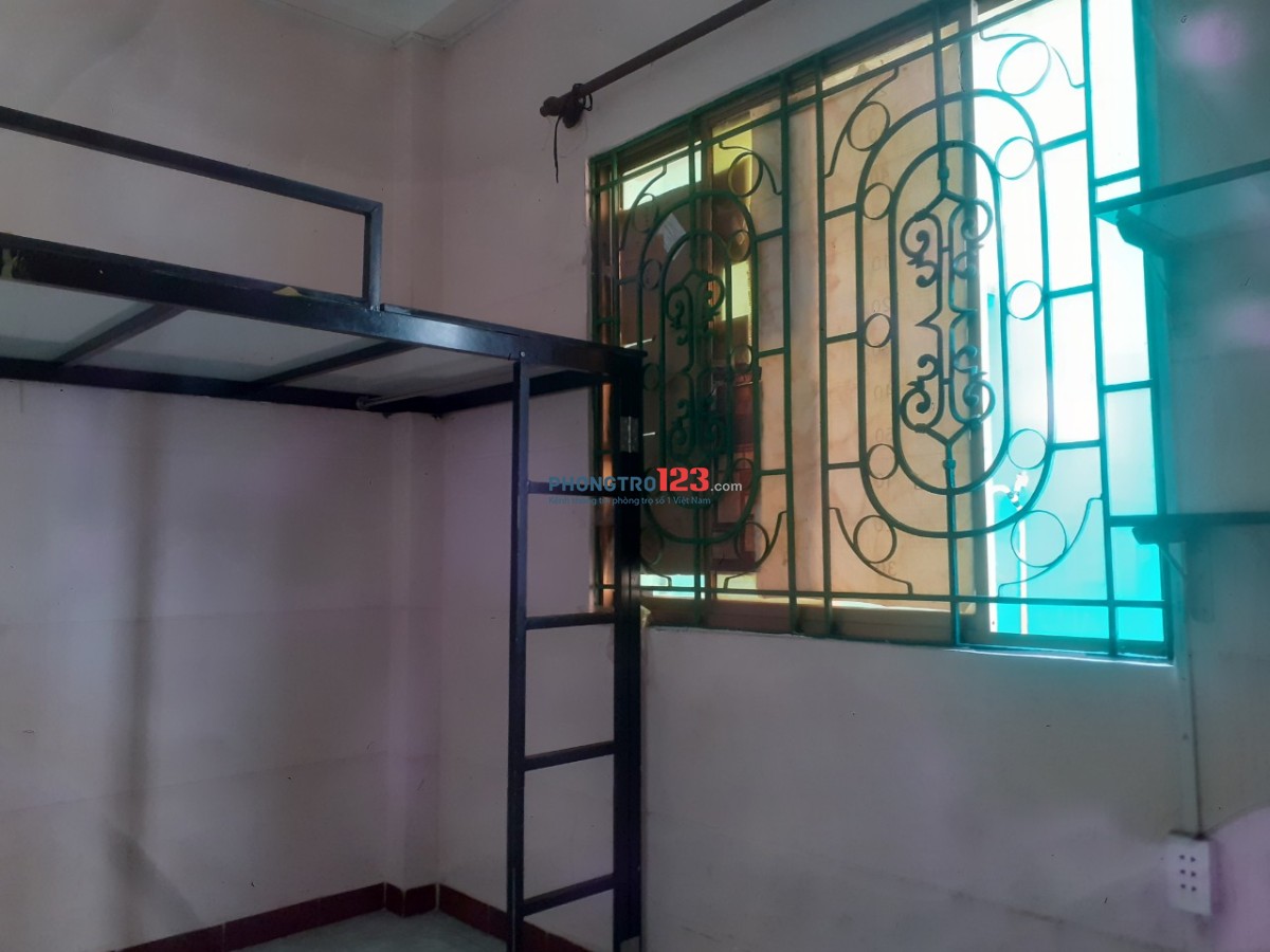 Phòng trọ 139/5 An Bình, Quận 5 (Gần đường Trần Hưng Đạo và cầu Nguyễn Tri Phương)