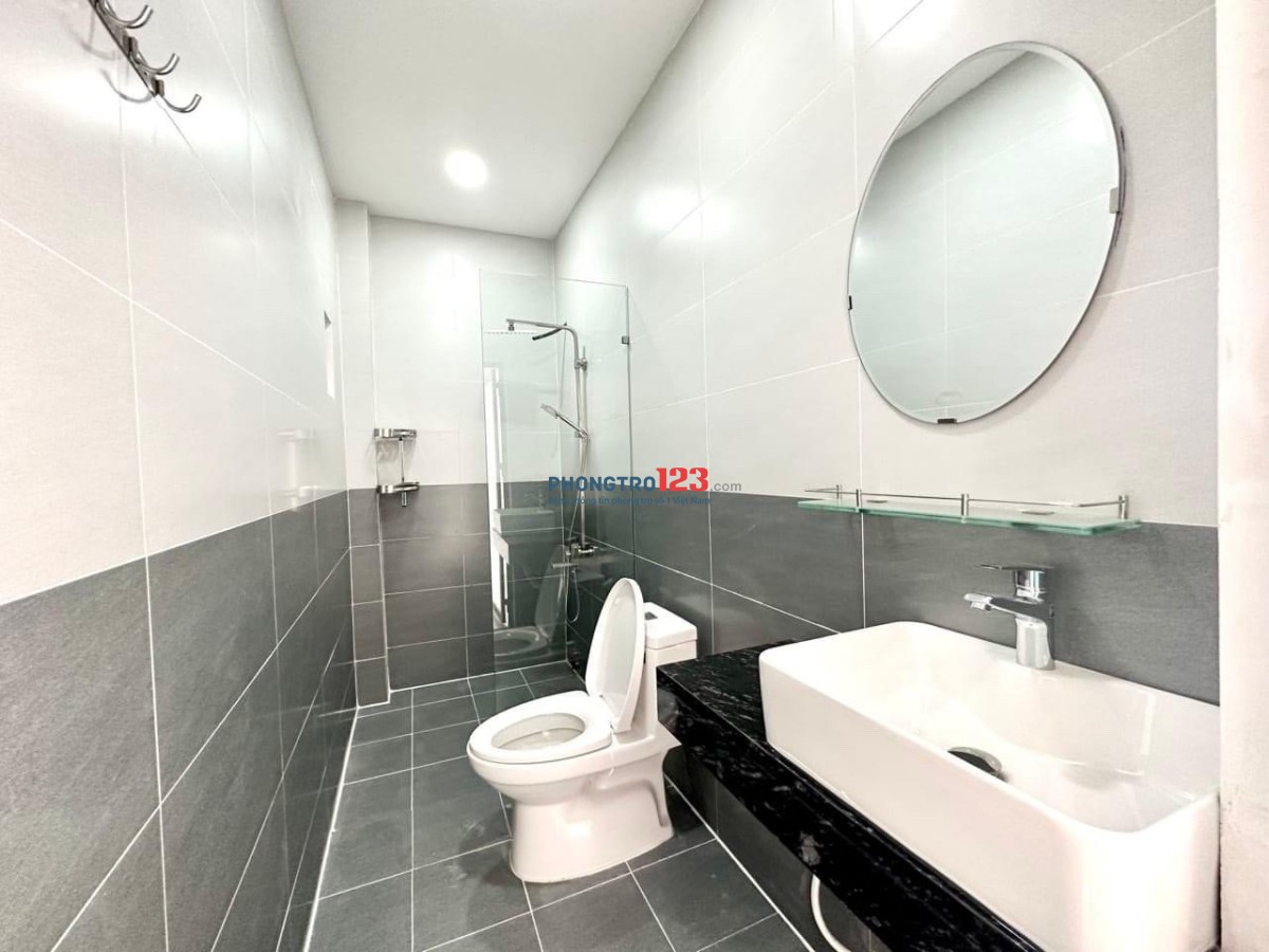 Phòng Full Tiện Nghi Máy Giặt Riêng 5P Đi Etown Cộng Hoà Tân Bình