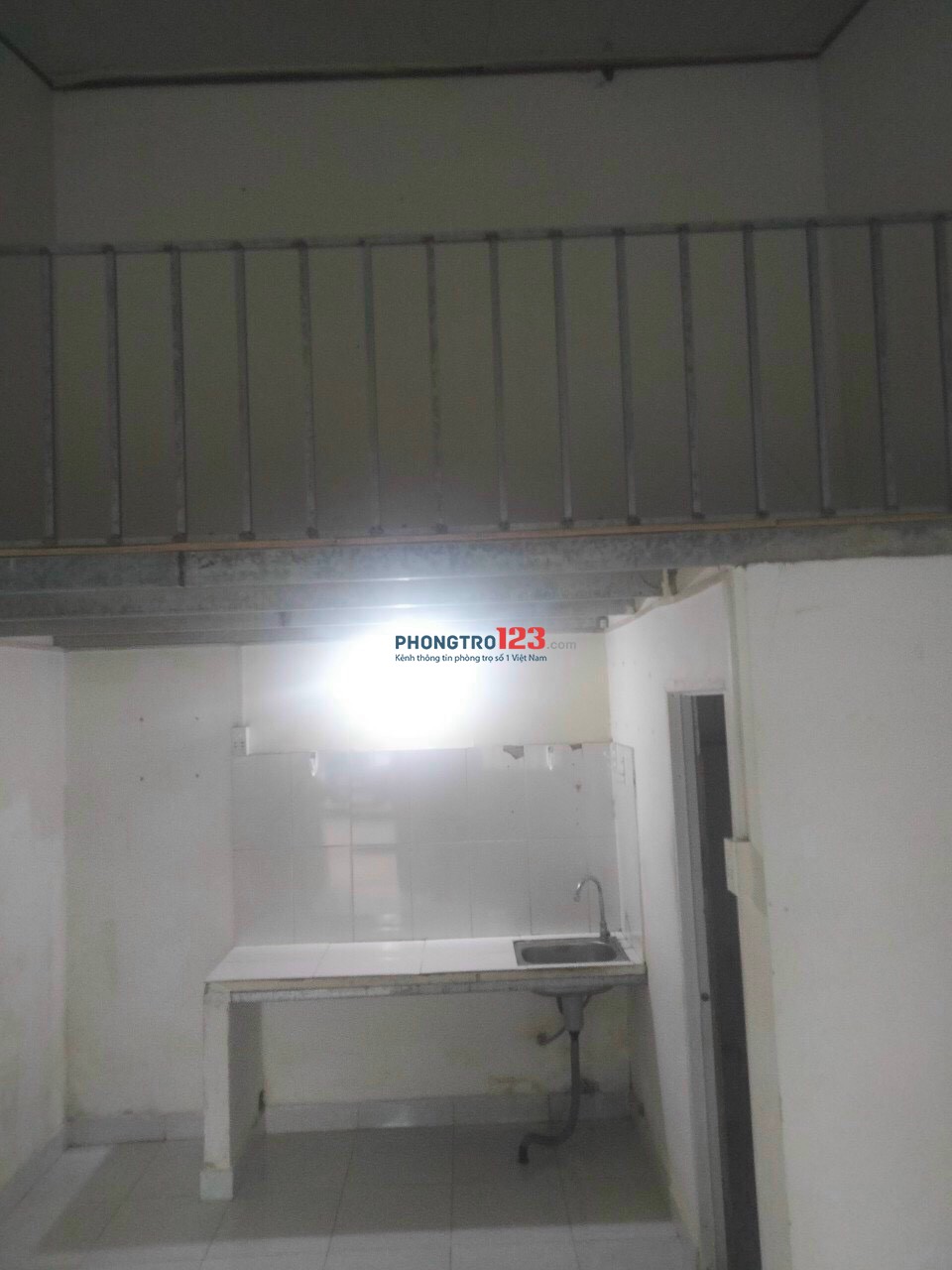 Tìm 1 bạn nữ ở ghép, tại đường số 1, phường Bình An, quận 2, liên hệ Nhung sdt ( 0906 394 820) 1.5TR/ Tháng