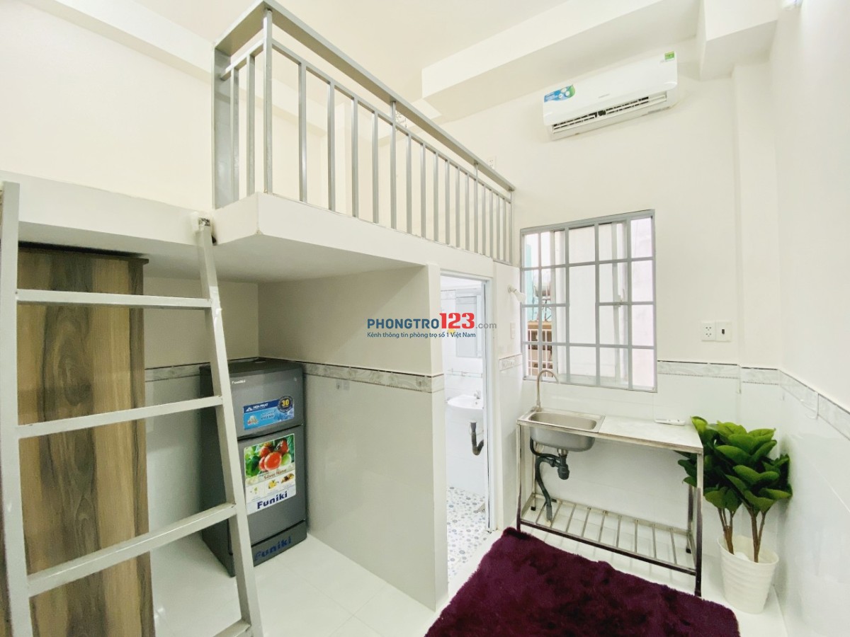 Phòng trọ có gác_Full nội thất_Bancol ngay cầu Hoàng Hoa Thám