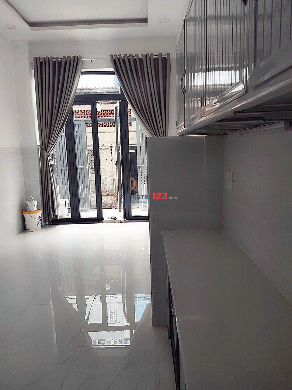 Cho thuê nhà nguyên căn 1 trệt 2 lầu
