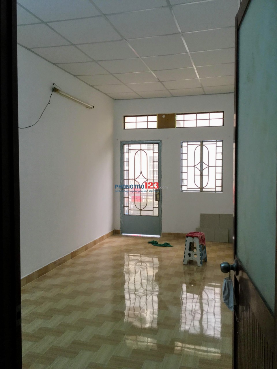 Cho Nam sinh viên thuê phòng trọ rộng rãi, sạch sẽ, giờ giấc tự do ngay Trần Đình Xu, quận 1 (có thể ở từ 2 - 3 người)