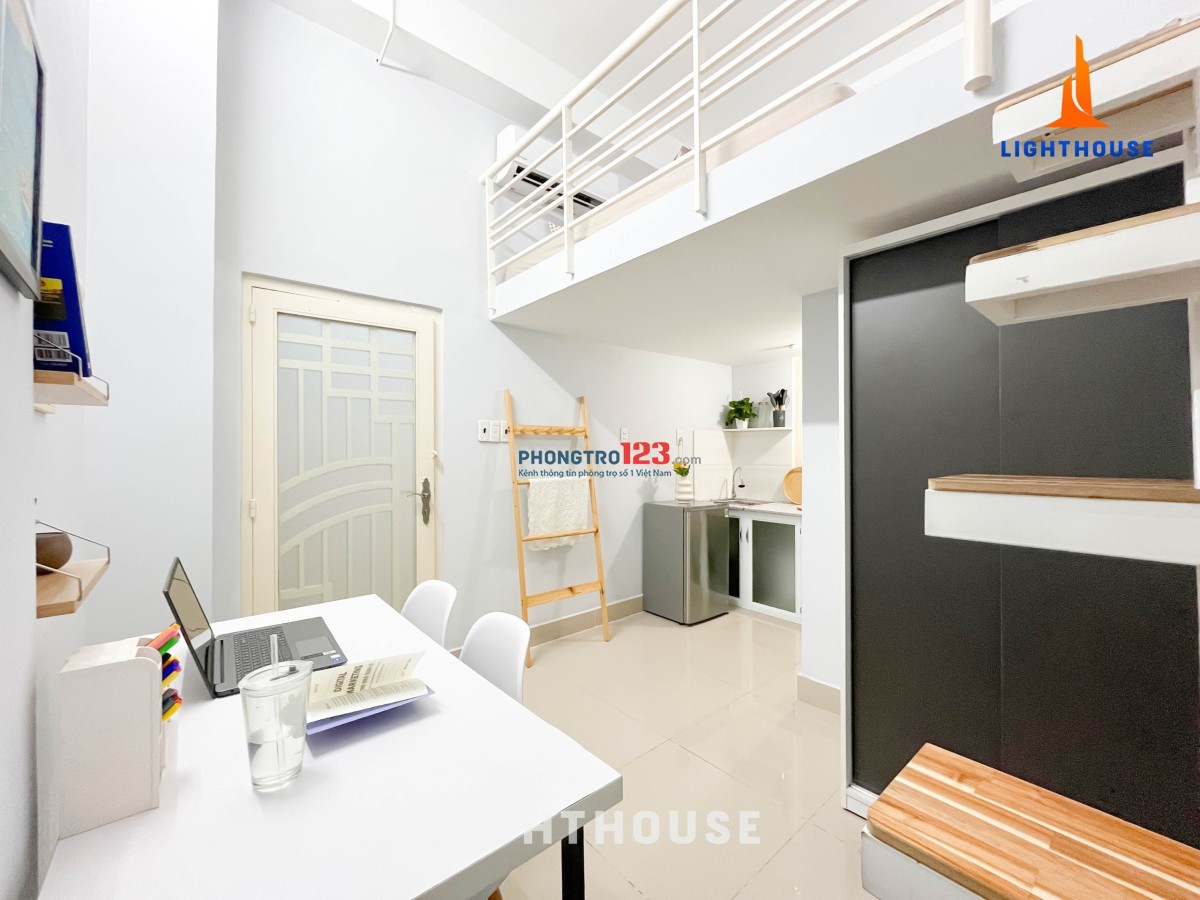 Căn Hộ Duplex Quận Bình Thạnh, Nguyễn Văn Đậu,Thang Máy,Hầm Xe Rộng Gần đại học Uef, Hutech, Ngoại thương