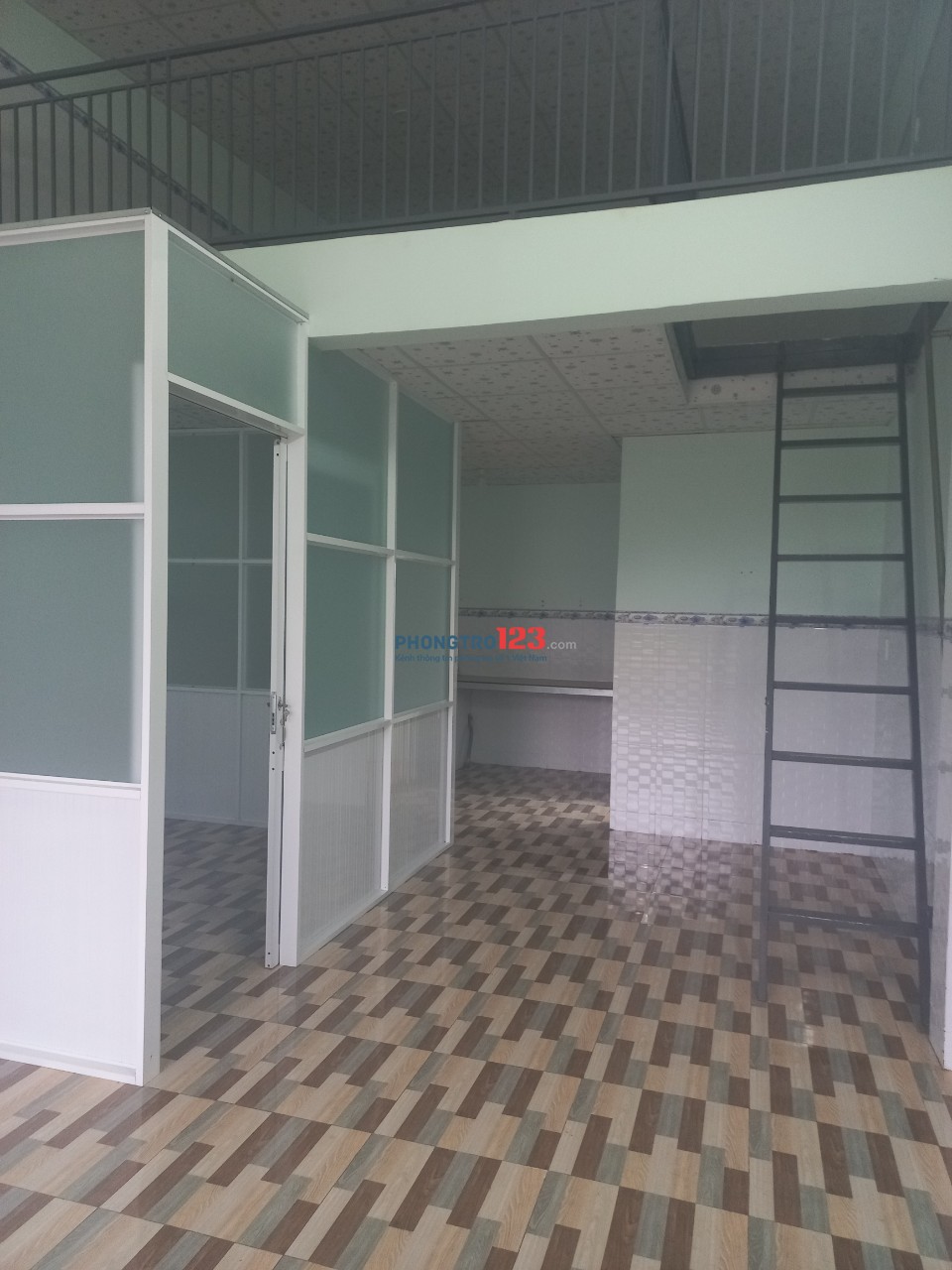 CHO THUÊ KIOT, 5x12m, 1 phòng ngủ, 1 gác, 1 toilet, lối đi riêng