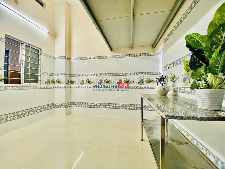 Phòng trọ gác cao gần ĐH Văn Hiến đường Trường Chinh - P13 - Tân Bình