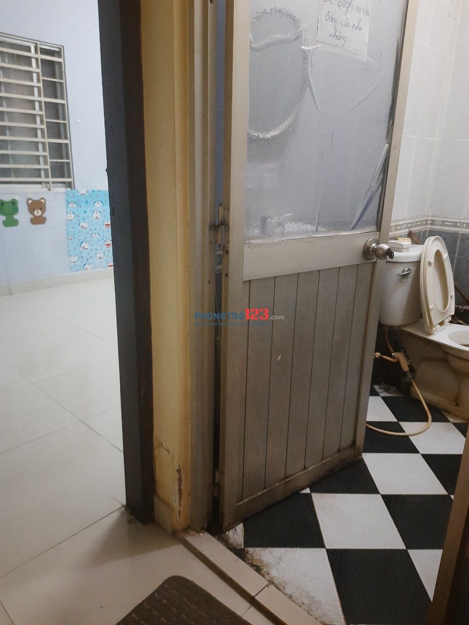 Phòng trọ 12m², đường Tây Sơn, Q.Tân phú