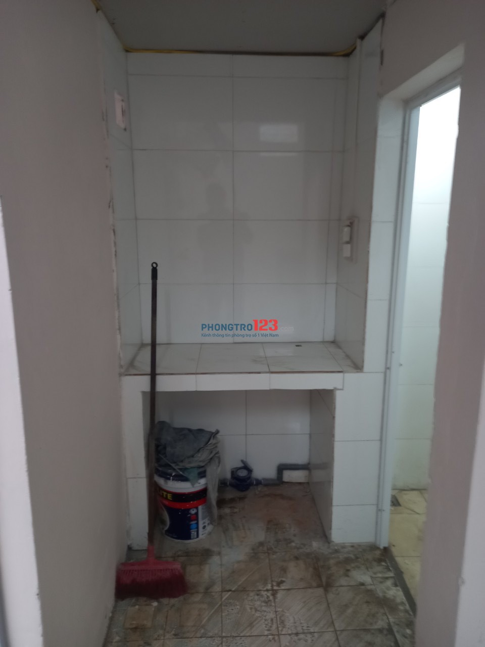 phòng 20m2 gác xép khu vực bưởi, hoàng quốc việt