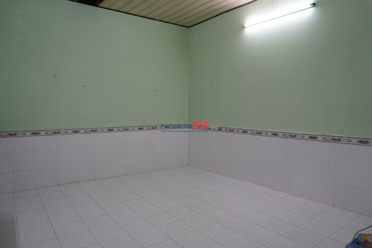 Cho thuê phòng giá cực rẻ sát bên c viên văn hóa Gò Vấp, đồng hồ điện riêng.