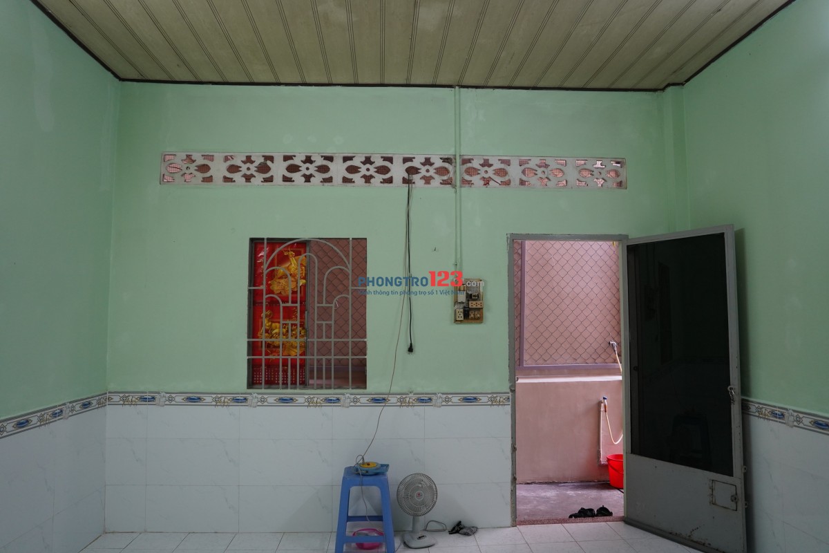 Cho thuê phòng giá cực rẻ sát bên c viên văn hóa Gò Vấp, đồng hồ điện riêng.