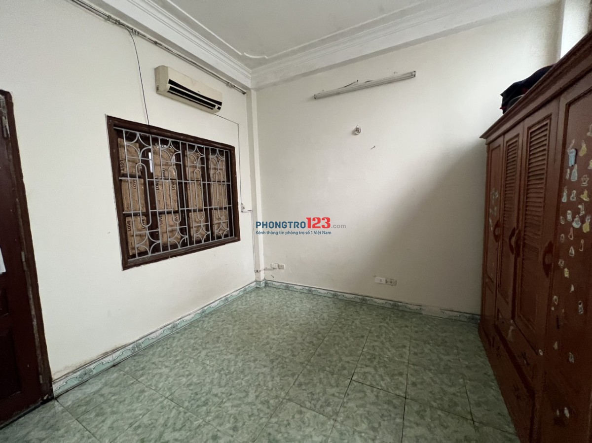 Cho thuê nhà 3 tầng, đường Trần Cung