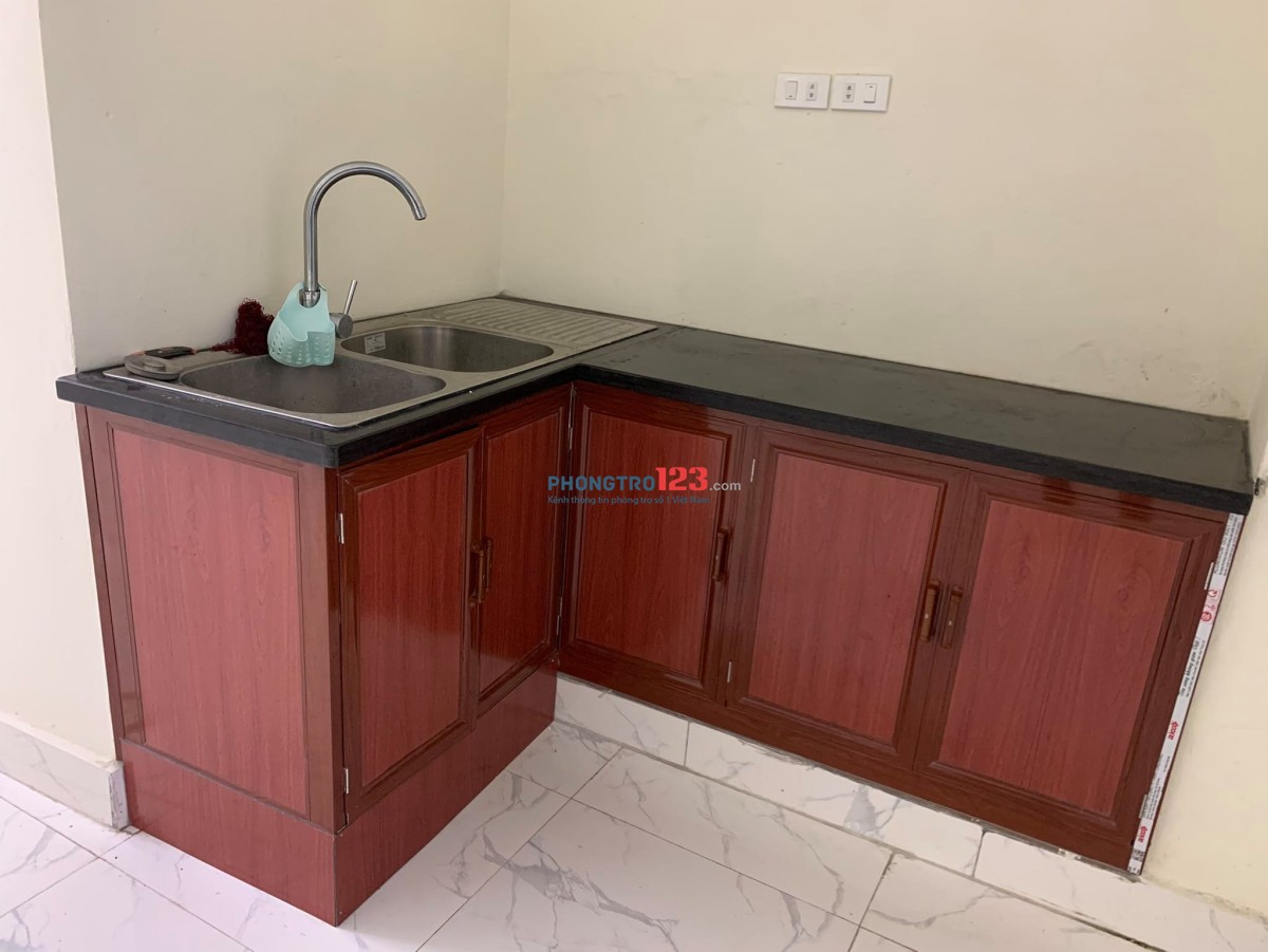 Cho thuê nhà, căn hộ 2 mặt tiền mới xây nằm trong nội khu Sun Grand City Thụy Khuê, Hà Nội
