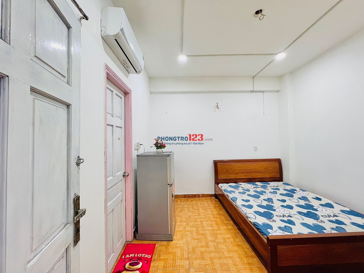 Căn hộ đầy đủ nội thất đường Cộng Hòa, Quận Tân Bình
