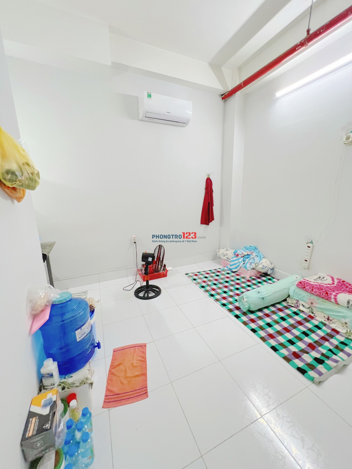 Phòng ngay TRỆT trung tâm Q11 ngay chân cầu Cây Gõ gần ĐH Y Dược