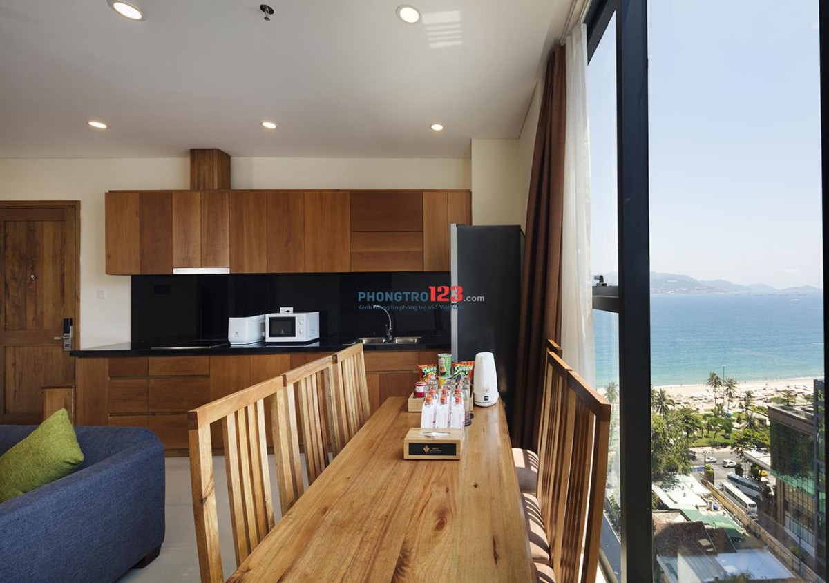 Cho thuê căn góc 3 ngủ view biển tầng thấp 93m2 full nội thất giá chỉ 20 triệu/tháng, LH 0778 087 705
