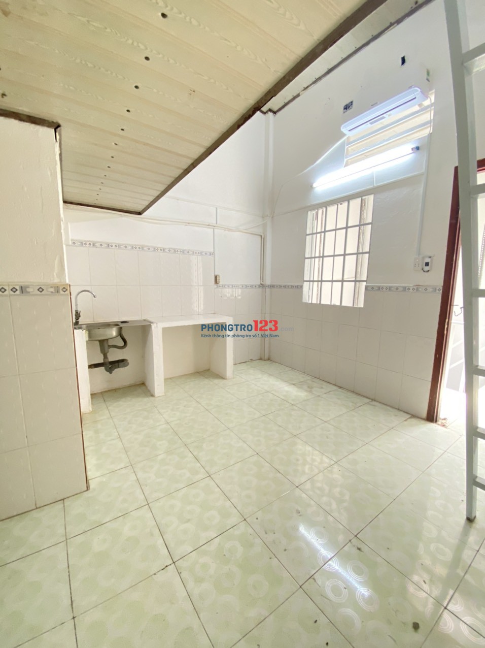 Phòng trọ sinh viên ngay cầu HOÀNG HOA THÁM
