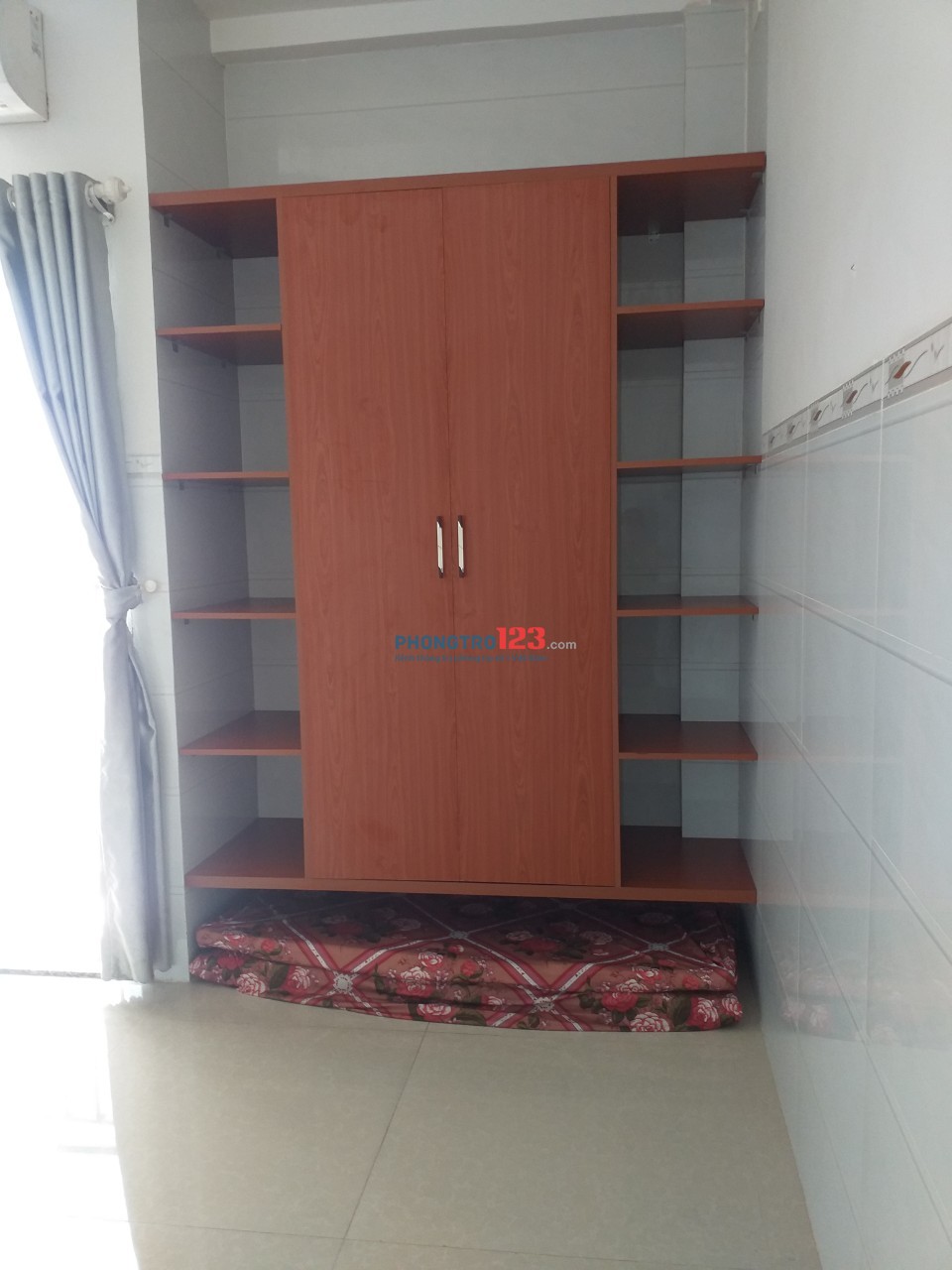 Chính chủ cho thuê phòng có ban công, máy lạnh, DT 25m2 giá chỉ từ 4tr