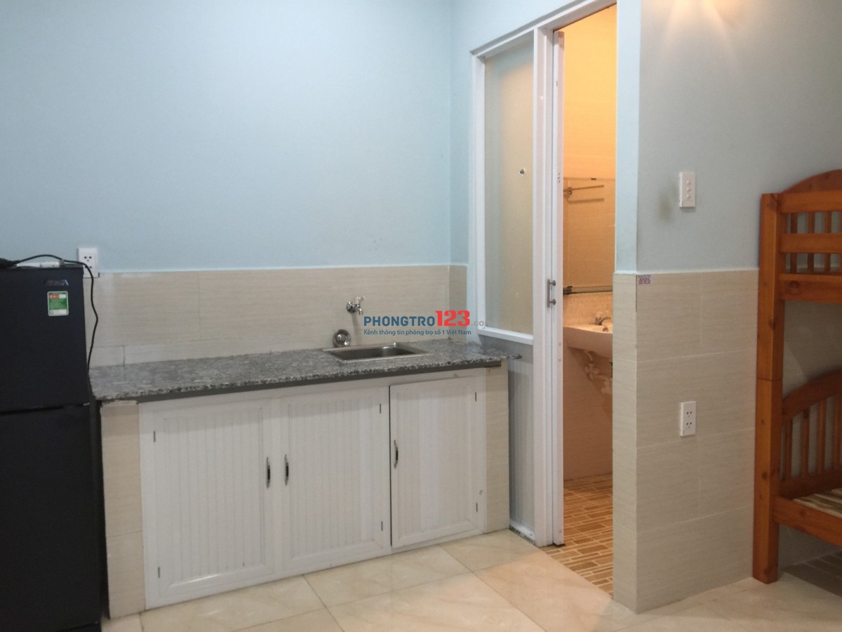 Cho thuê phòng trọ full nội thất 48/8/5 ung văn khiêm phường 25 quận bình Thạnh thành phố hồ chí min