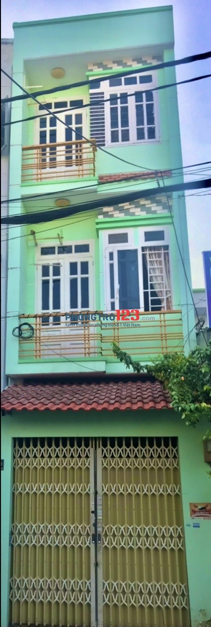 Nhà cho thuê hẻm xe tải thông Trần Văn 10, Hóc Môn,4pn,3wc,sân để xe máy, kho,0764393183- 0909261889