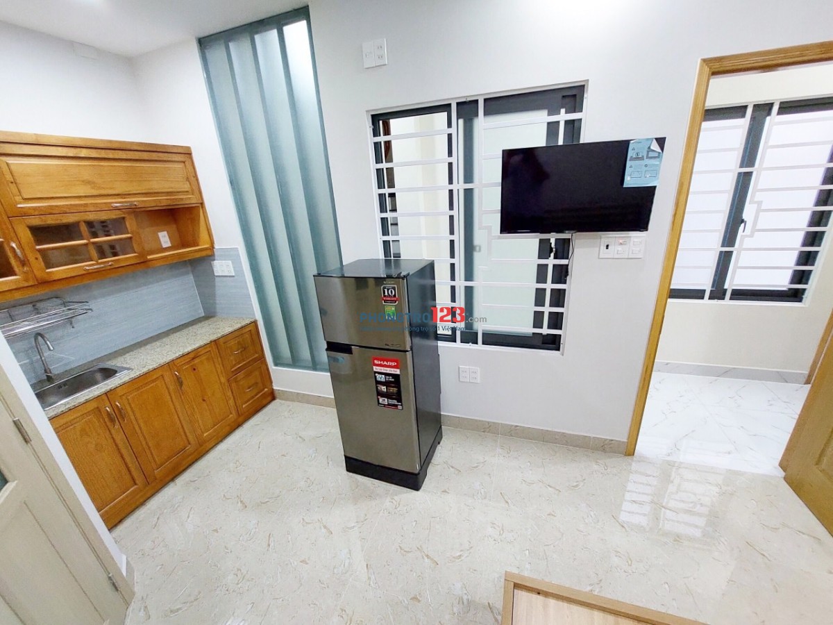 Sở hữu ngay căn hộ FULL NỘI THẤT, thuận tiện di chuyển.( vị trí cực tốt đi lại các quận trung tâm)