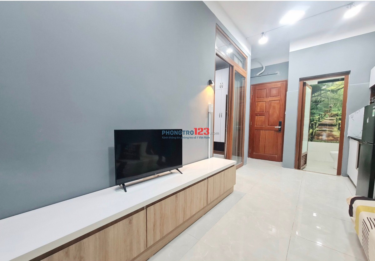 Căn hộ 1 phòng ngủ full nội thất gần SÂN BAY, ĐH HUFLIT, ĐH TÀI CHÍNH-MARKETING