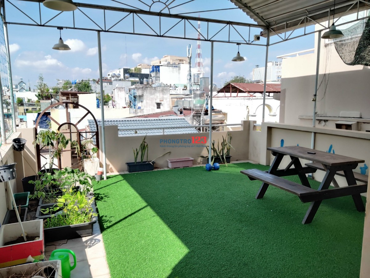 Ký túc xá cao cấp 345 Trần Hưng Đạo, Q1. Giá từ 2tr1