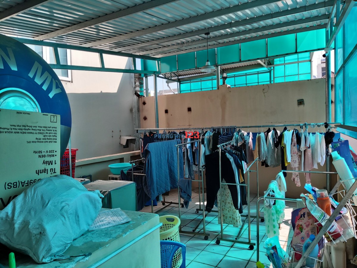 Ký túc xá cao cấp 345 Trần Hưng Đạo, Q1. Giá từ 2tr1