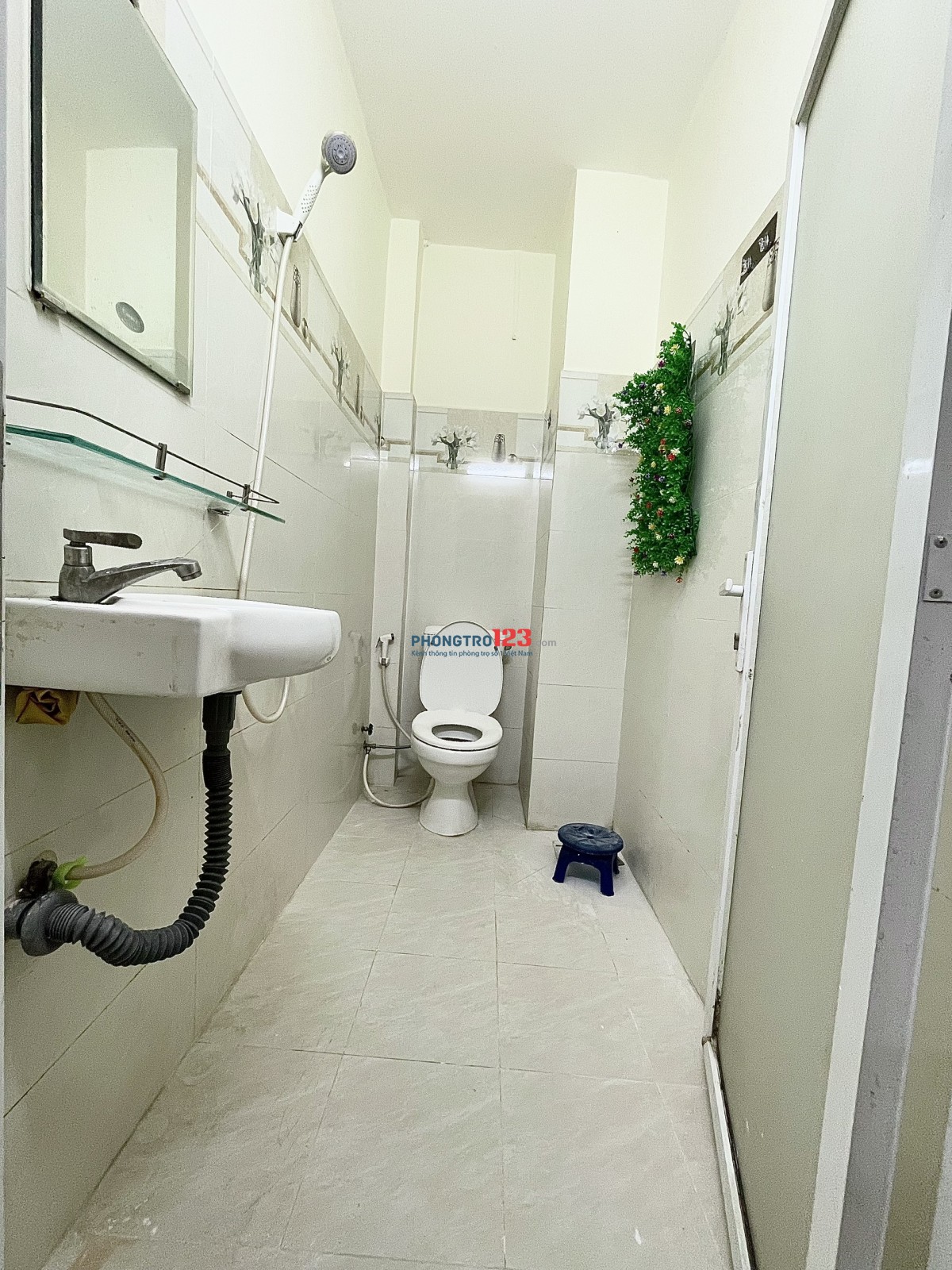 Căn Hộ Cực Rộng 2pn, 1pk, 6tr6 Mặt Tiền Đường Ngô Bệ, P13, Tân Bình