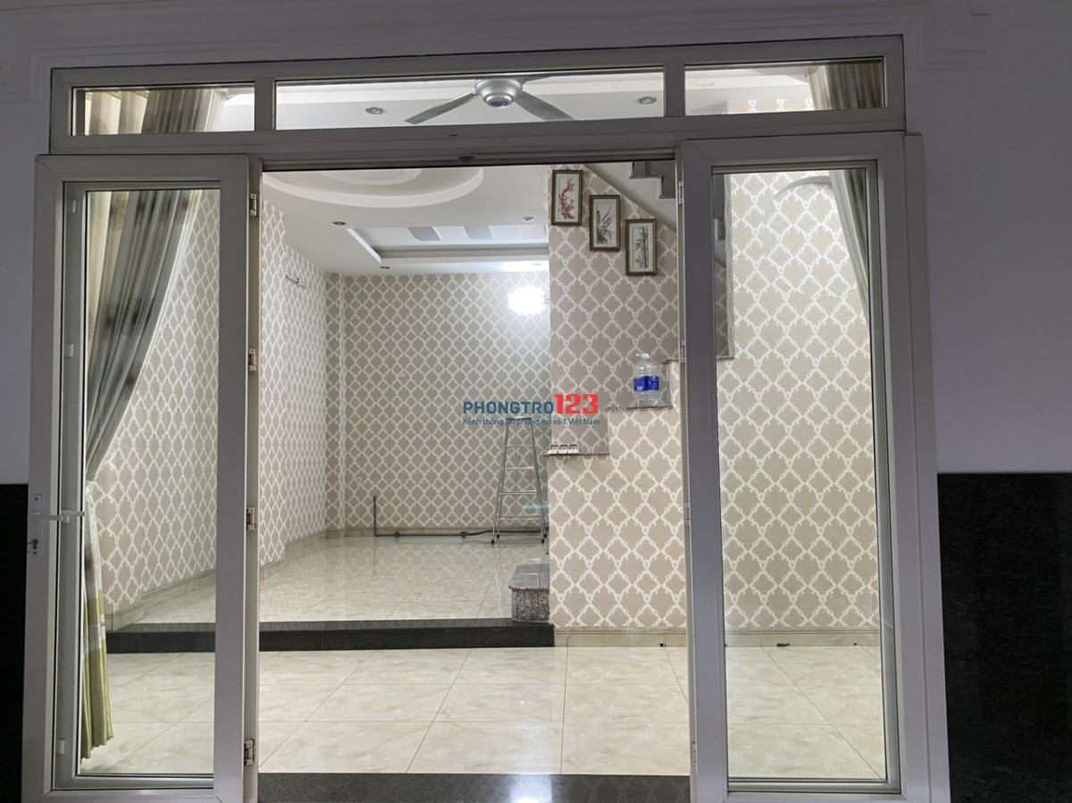 Cho Thuê Nhà Làm Văn Phòng, Nhà Ở, Dạy Học Sàn 100m2 Q.Thủ Đức