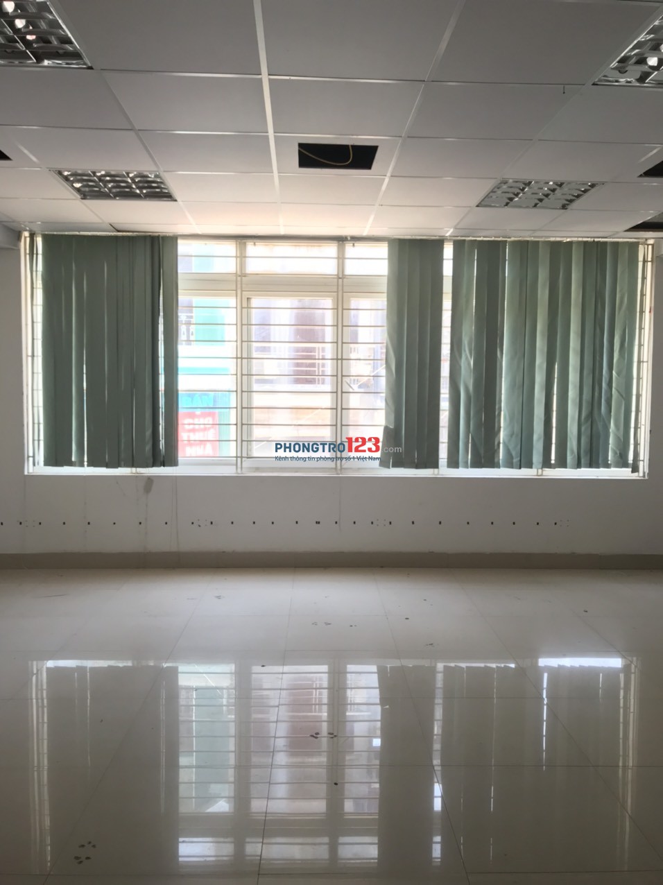 Cho thuê 2 tầng văn phòng rộng rãi tại ngõ 198 Xã Đàn, Đống Đa