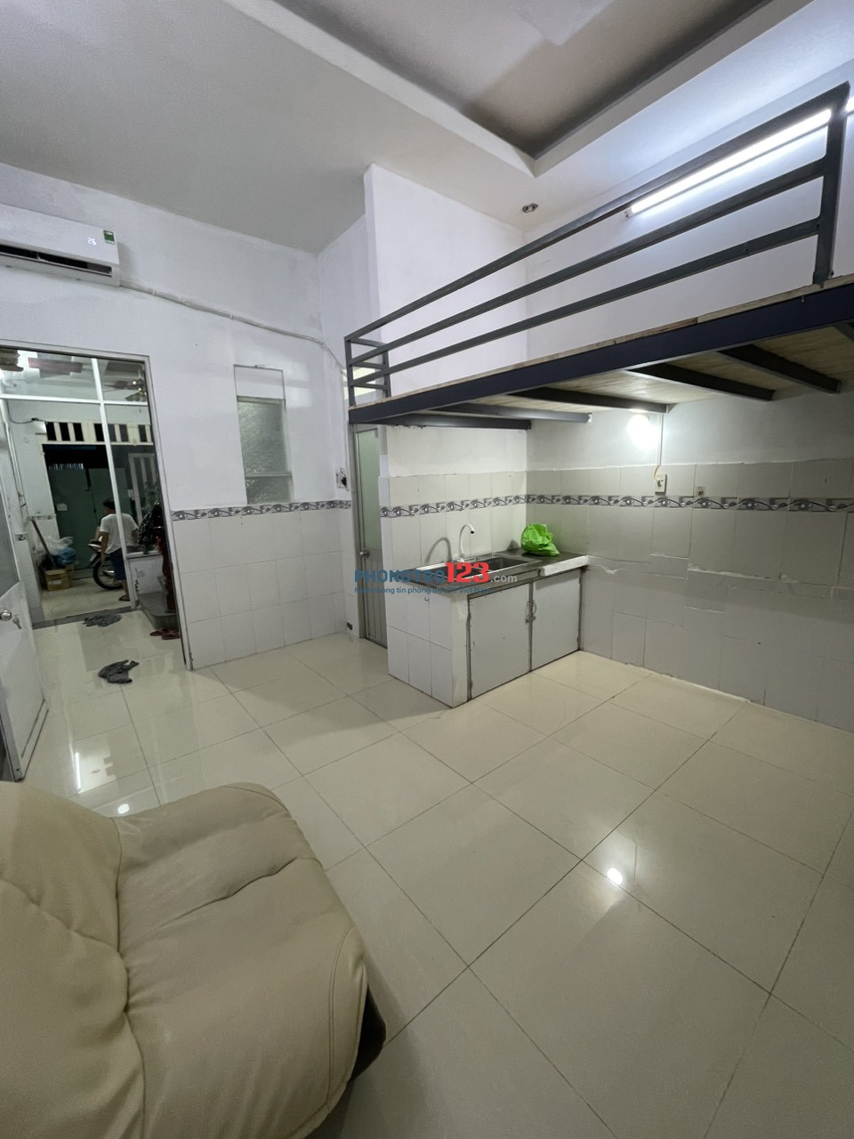 Cho thuê phòng duplex trên đường 3/2, Quận 10