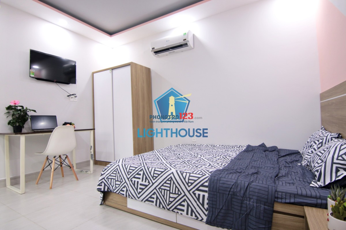 Studio full nội thất, cửa sổ trời, gần ĐH Bách Khoa, HUFLIT Quận 10.