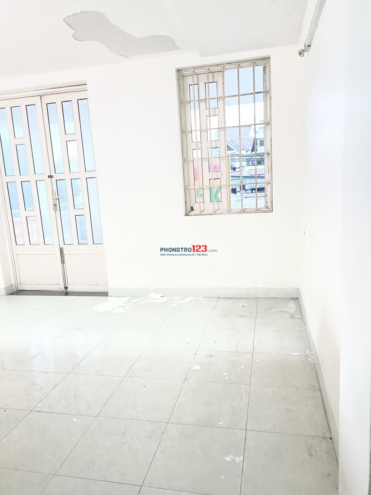 Phòng Trọ Cực Rộng 42m2, Ban Công Lớn, Đông Hưng Thuận, Quận 12