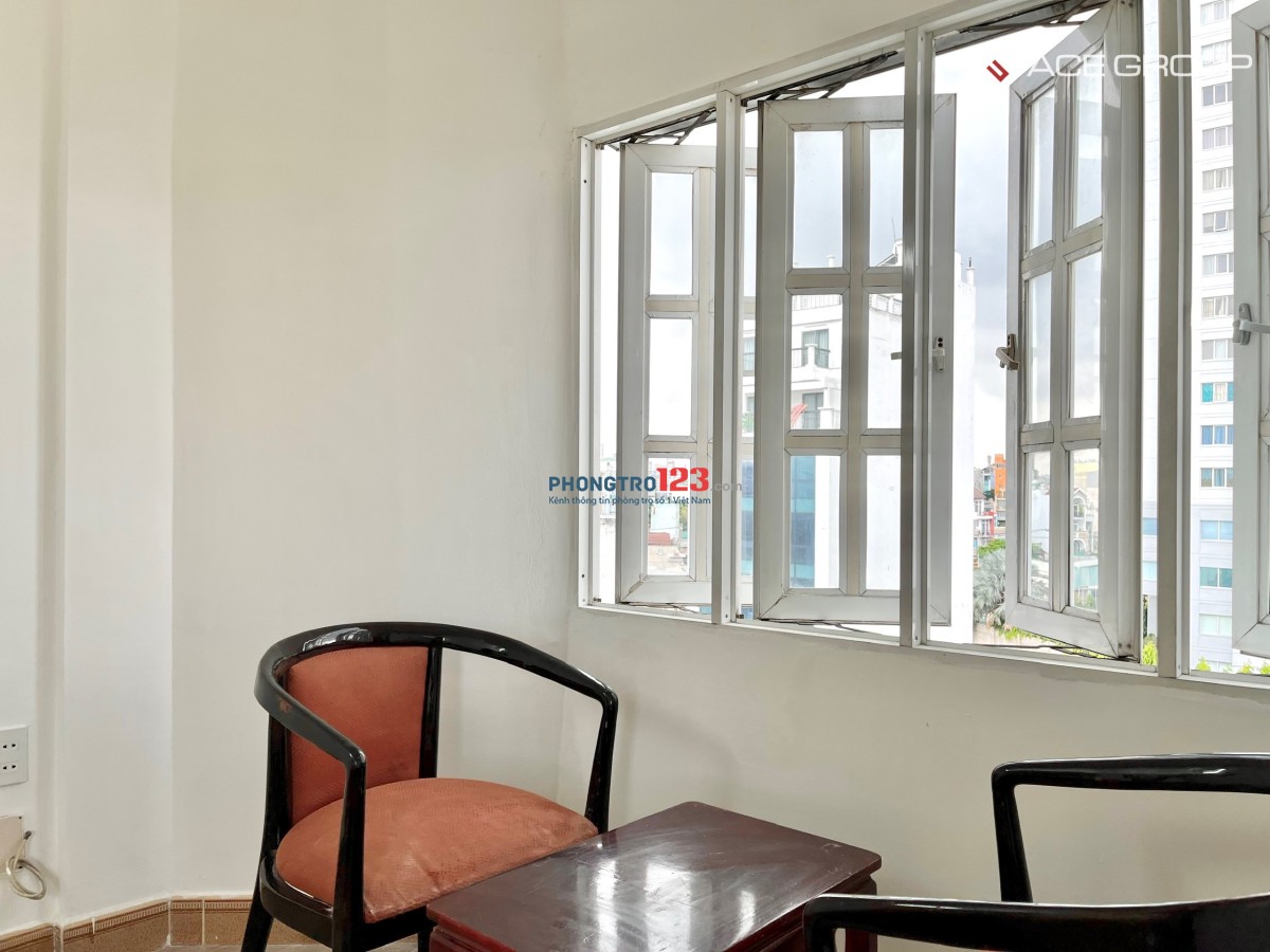 Cho thuê căn hộ 1pn1wc có cửa sổ, bếp riêng, full nội thất gần Đại Học Văn Lang, bến xe Miền Đông