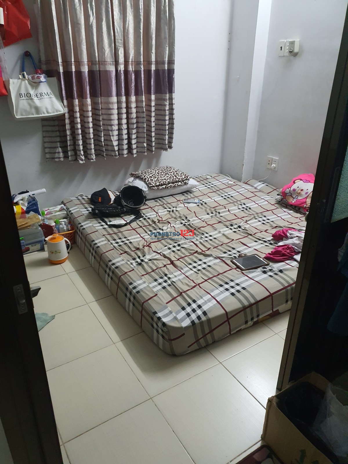Cho Thuê phòng 20m2, Bạch Đằng. Q.Bình Thạnh