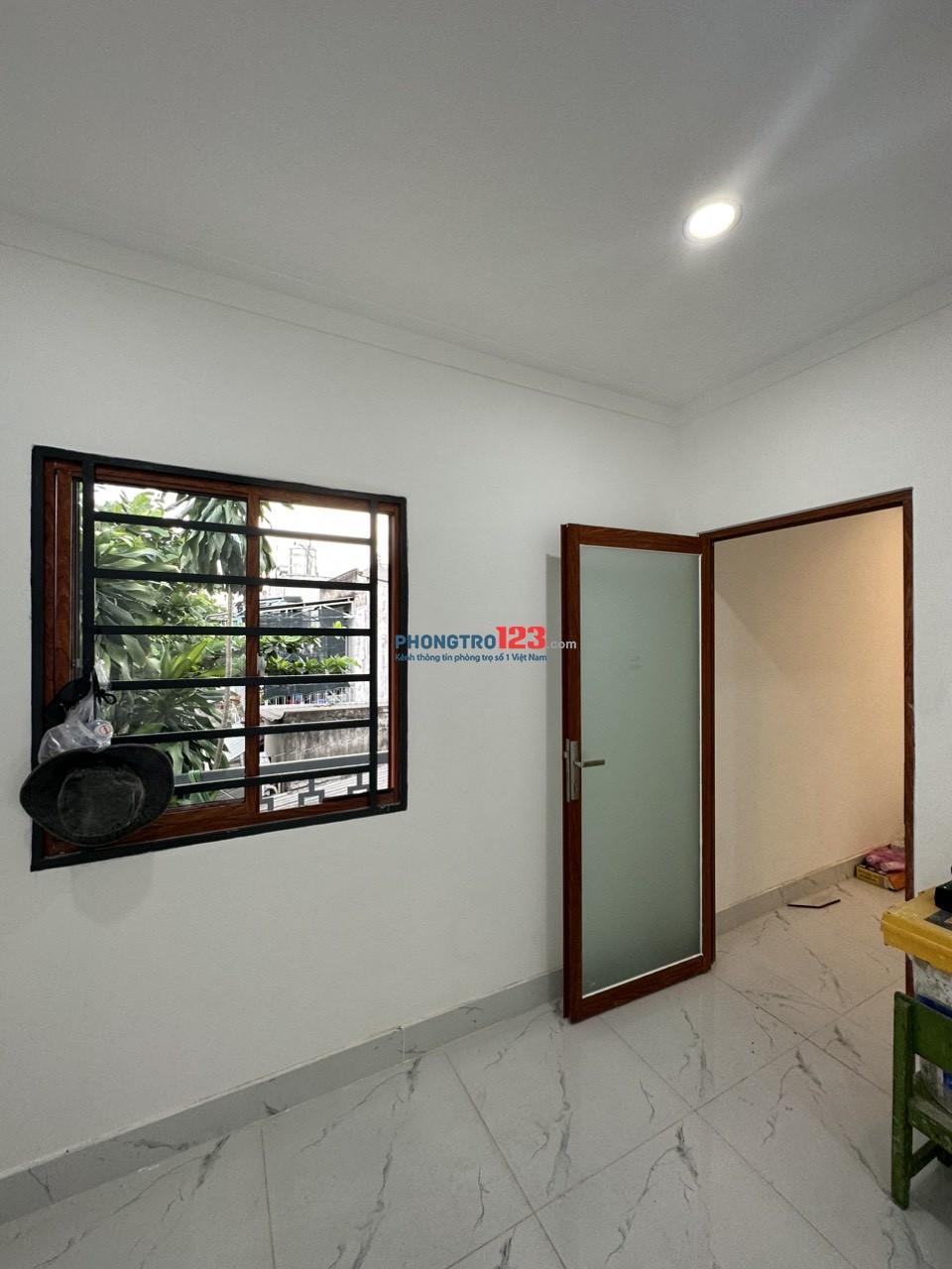 Còn duy nhất 1 phòng trống 35m2 cho thuê tại đường 11, Linh Xuân, gần Đại học Ngân Hàng, Kinh Tế Luật, ĐHQG