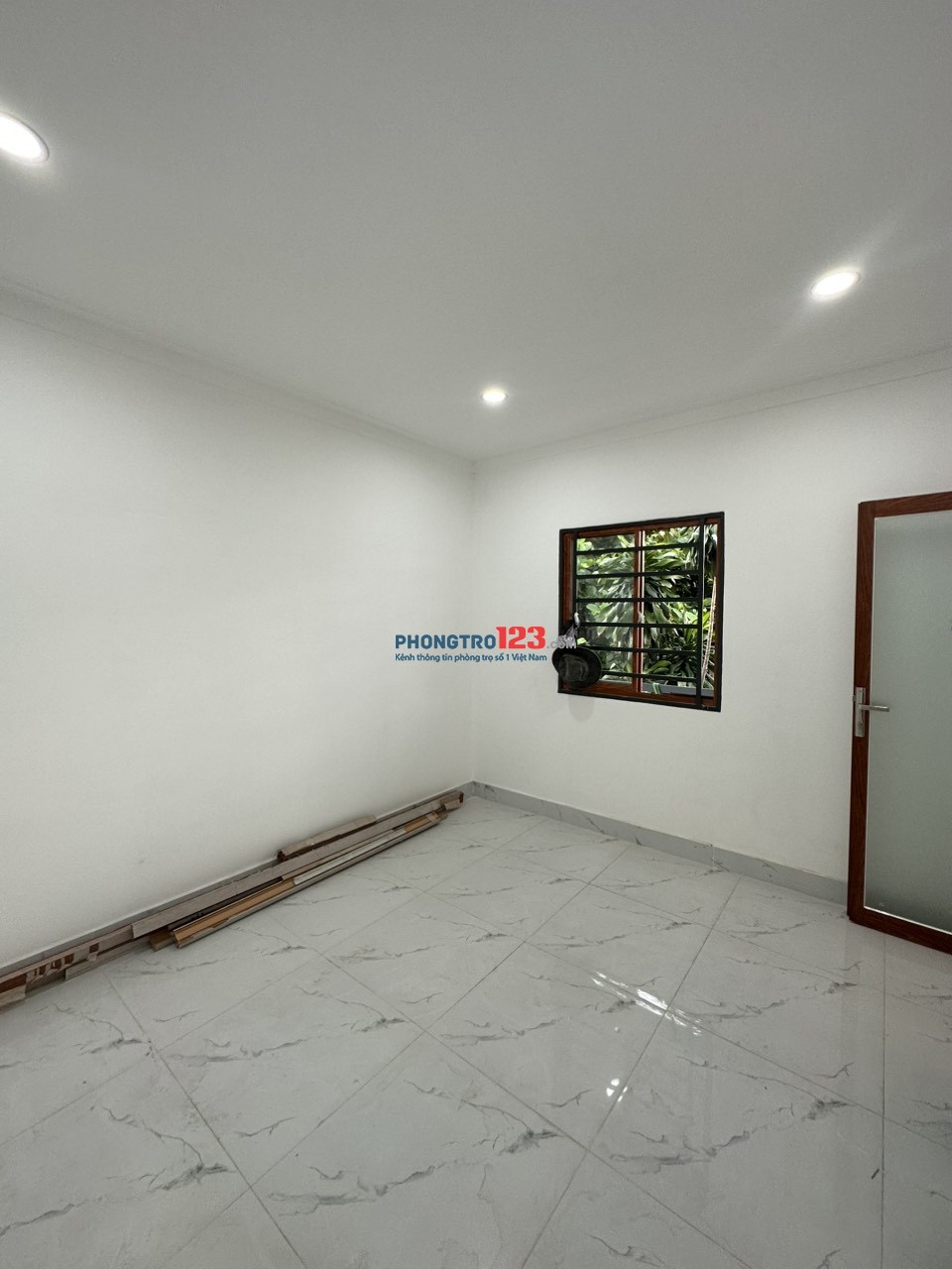 Còn duy nhất 1 phòng trống 35m2 cho thuê tại đường 11, Linh Xuân, gần Đại học Ngân Hàng, Kinh Tế Luật, ĐHQG